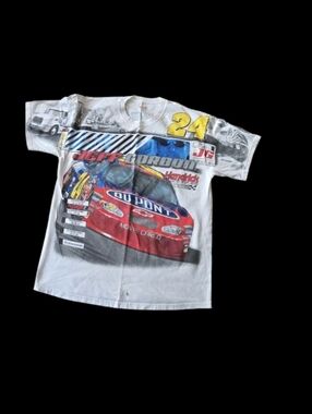 Chase Authentics White Jeff Gordon Racing Graphic  TShirt. M